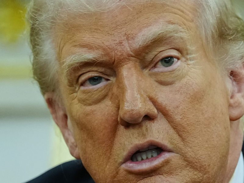 US-Präsident Donald Trump droht mit weiteren schweren Angriffen auf den Iran. (Archivbild) - Foto: Kay Nietfeld/dpa