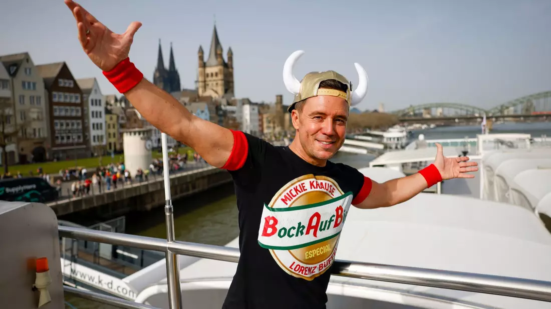 Lorenz Büffel feiert Jubiläum auf dem Rhein. - Bild: Thomas Banneyer/dpa