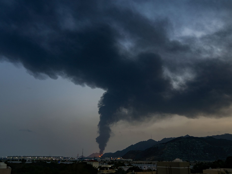 Der Iran nimmt die Emirate im Vergleich zu den anderen Golfstaaten bisher besonders stark unter Beschuss. (Archivbild) - Foto: Altaf Qadri/AP/dpa