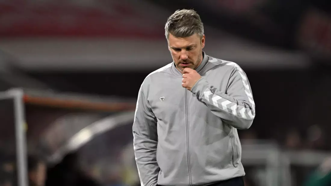 Der Druck auf FC-Coach Kwasniok wird größer - Bild: Federico Gambarini/dpa