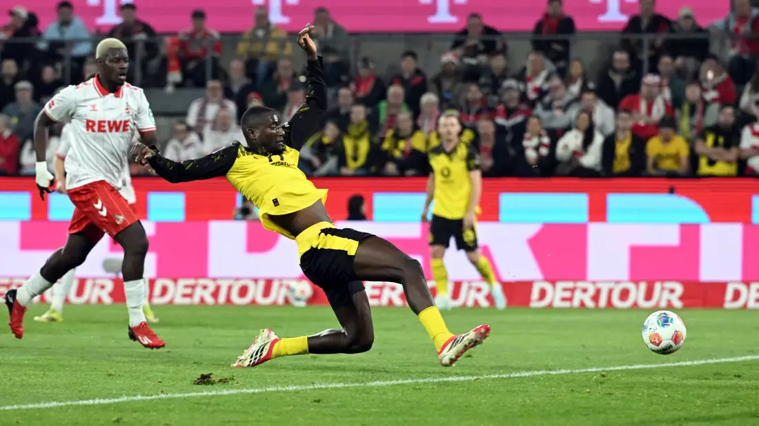 Tor mit der Sohle: BVB-Stürmer Guirassy trifft gegen seinen früheren Club - Bild: Federico Gambarini/dpa