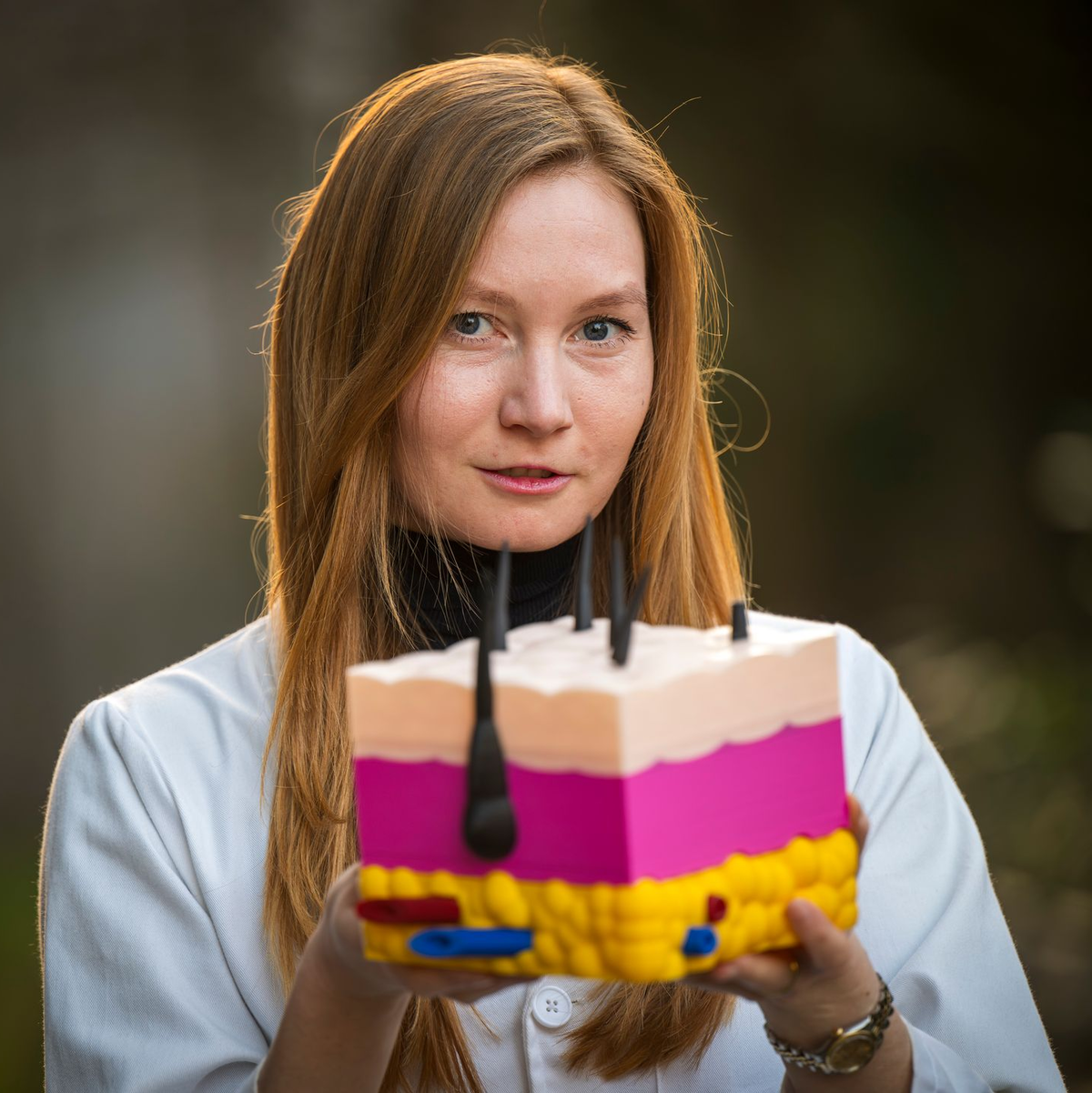Kandidatin Amelie Reigl ist Biologin und züchtet menschliche Haut. (Archivbild) - Foto: Peter Kneffel/dpa