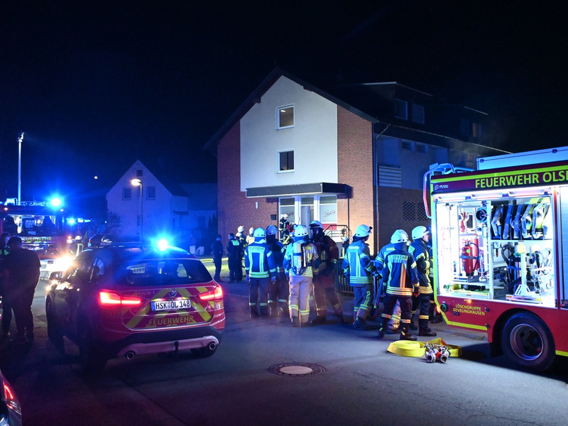 FF Olsberg: Feuer in Flüchtlingsunterkunft - Keine Verletzten - Foto: presseportal.de