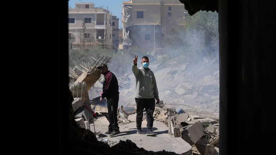 Israel greift auch wieder Ziele im Libanon an. - Bild: Mohammed Zaatari/AP/dpa