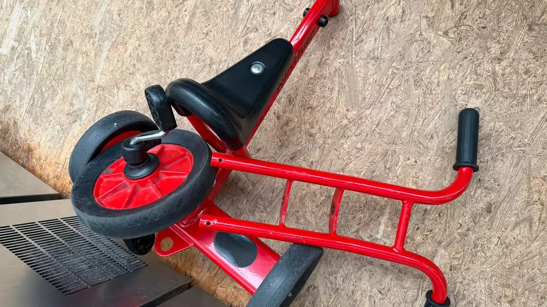 FW Flotwedel: Feuerwehr befreit Kind aus misslicher Lage - Bild: presseportal.de