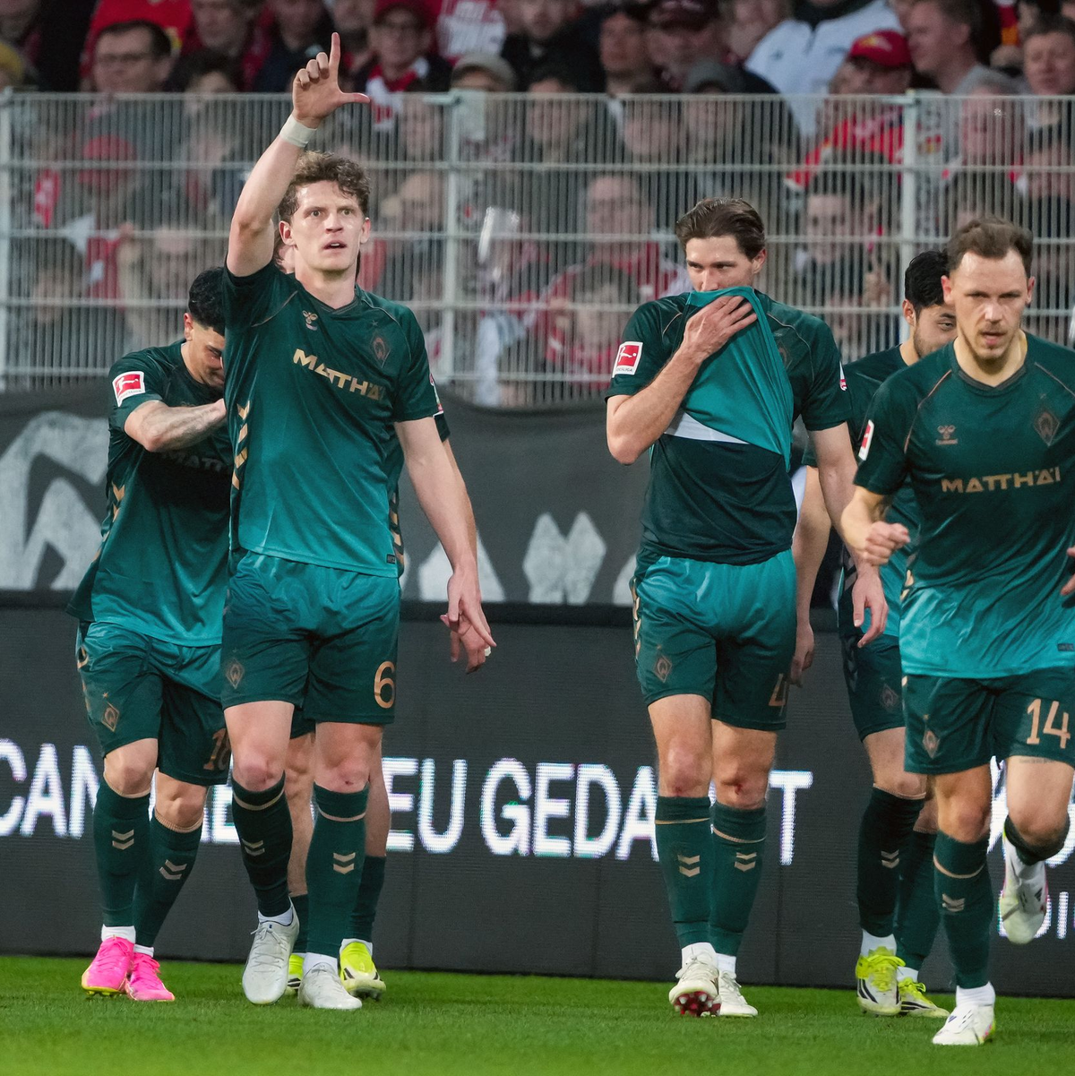 Werder ging in Halbzeit eins in Führung. - Foto: Soeren Stache/dpa