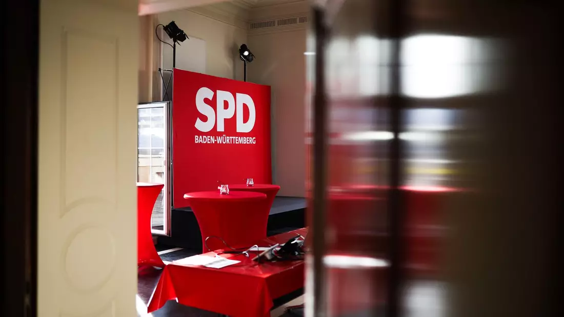 Die große Leere: So schlecht wie bei der Landtagswahl in Baden-Württemberg schnitt die SPD noch nie ab. - Bild: Christoph Schmidt/dpa