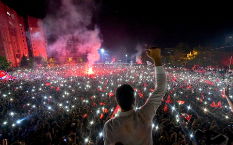 Imamoglus Sieg bei der Bürgermeisterwahl in Istanbul 2019 war ein Dämpfer für Präsident Erdogan. (Archivbild) - Foto: Onur Gunay/Imamoglu Media team/dpa