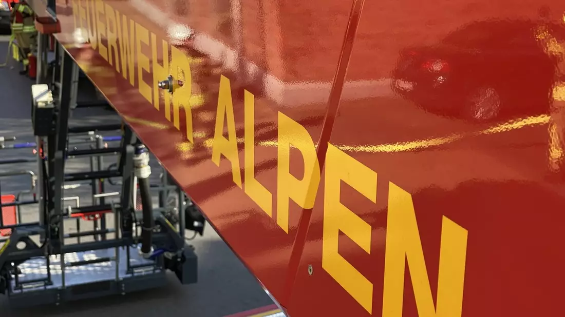 FW Alpen: Unterstützung Rettungsdienst - Bild: presseportal.de