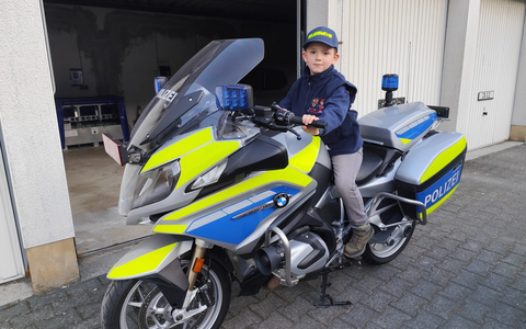 FW-OE: LöschKids aus Kirchhundem besuchen Polizeiwache in Olpe - Foto: presseportal.de