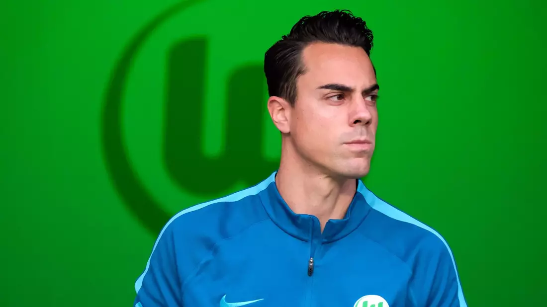 Diego Benaglio soll beim VfL Wolfsburg mehr sportliche Verantwortung übernehmen. (Archivbild) - Bild: Peter Steffen/dpa