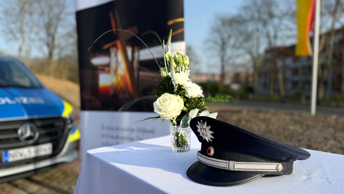 POL-BOR: Internationaler Gedenktag: Polizei Borken erinnert an im Dienst verstorbene Kolleginnen und Kollegen - Foto: presseportal.de