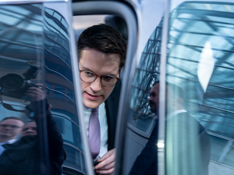 CDU und Grüne sind gleich stark im Landtag. - Foto: Michael Kappeler/dpa