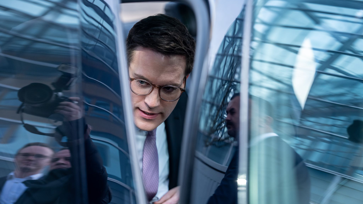 CDU und Grüne sind gleich stark im Landtag. - Foto: Michael Kappeler/dpa