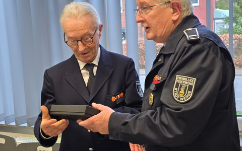 FW-WRN: Jahreshauptversammlung der Ehrenabteilung des Löschzuges Mitte - Foto: presseportal.de