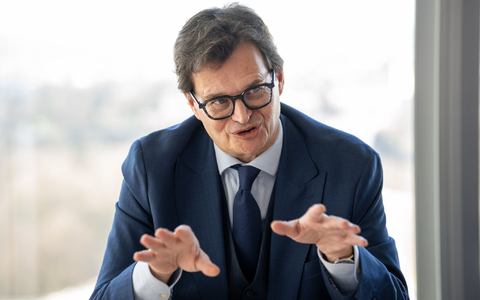 Seine Behörde erkenne Zusammenhänge, Strukturen und Hintermänner über Grenzen hinweg, erläutert der designierte EU-Staatsanwalt Andrés Ritter. - Foto: Harald Tittel/dpa