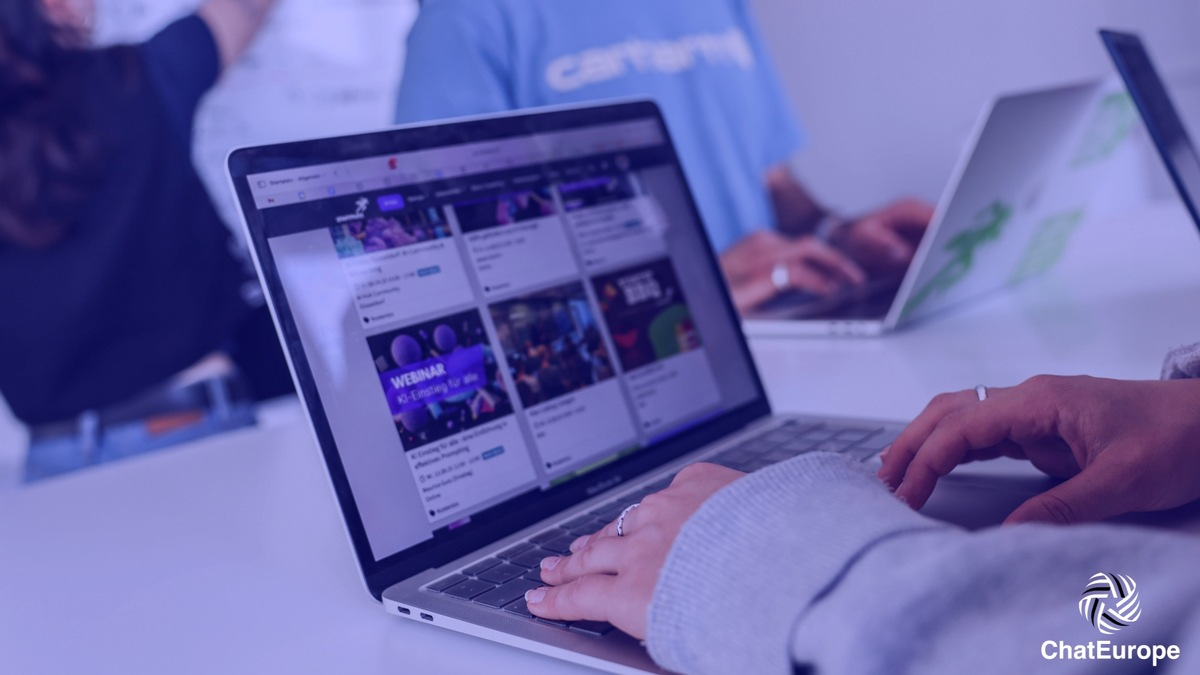 Presseeinladung: Europäische Medien teilen Erfahrungen mit News-Chatbots - Foto: presseportal.de