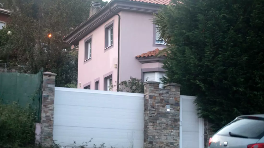 Das «Horrorhaus» liegt in Fitoria am Stadtrand von Oviedo. (Archivbild) - Bild: Jorge Peteiro/Europapress/dpa