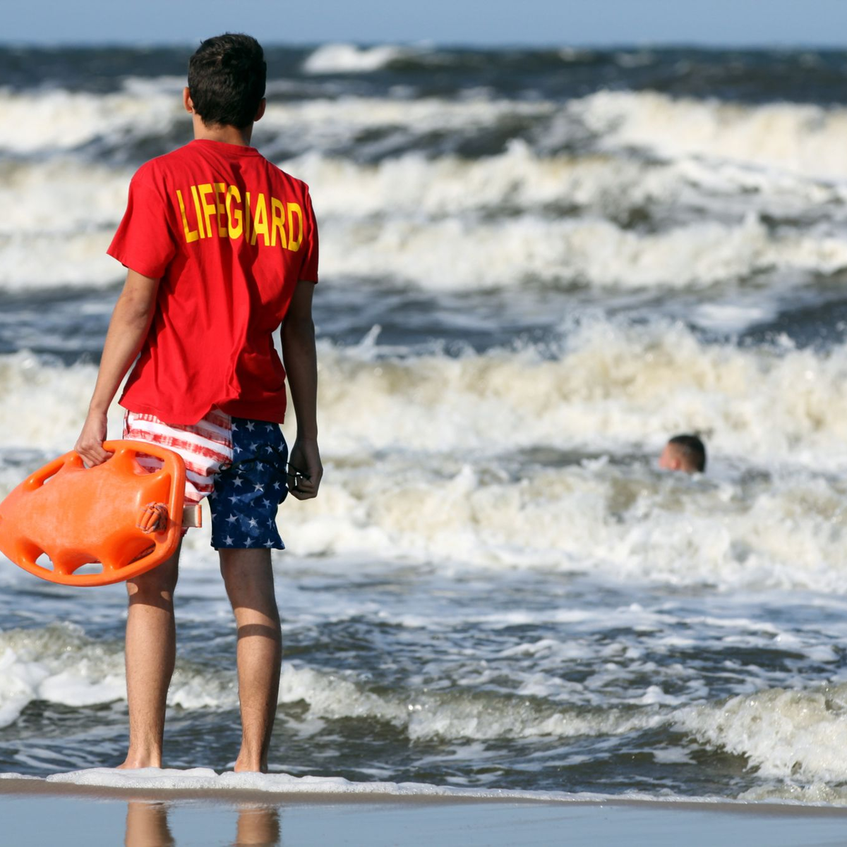 Bundesweit sind im vergangenen Jahr 393 Menschen bei Badeunfällen gestorben - 18 weniger als ein Jahr zuvor. (Symbolbild) - Foto: Tilo Wallrodt/dpa-Zentralbild/dpa