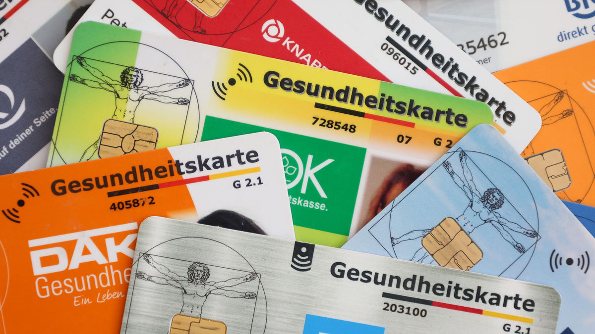 Im Jahr 2025 standen bei den gesetzlichen Krankenkassen Einnahmen von 355,9 Milliarden Euro Ausgaben von 352,4 Milliarden Euro gegenüber. (Symbolbild) - Foto: ---/GKV-Spitzenverband/dpa