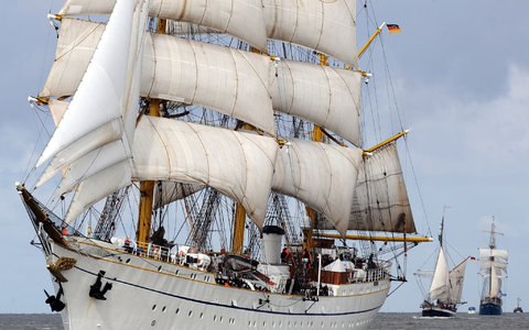 Die «Gorch Fock» ist seit 1987 sein Arbeitsplatz. (Archivbild) - Foto: Ingo Wagner/dpa
