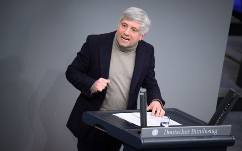 Der Linken-Kulturpolitiker David Schliesing stellt Weimer grundsätzlich in Frage. (Archivbild) - Foto: Bernd von Jutrczenka/dpa