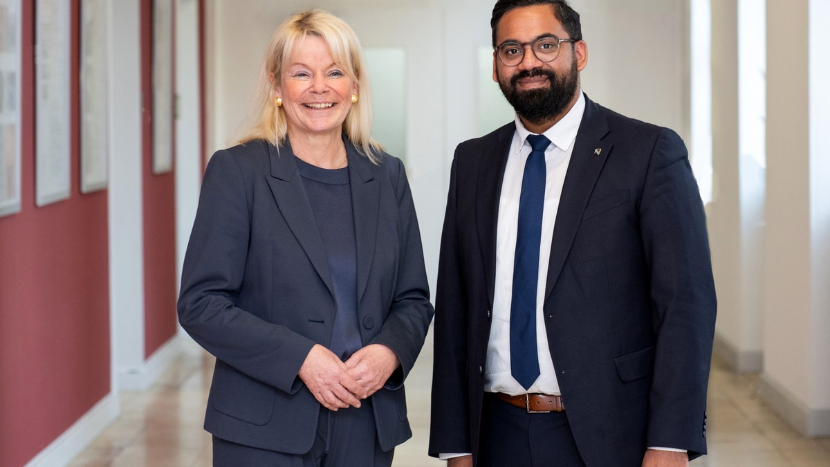 POL-RE: Recklinghausen/Oer-Erkenschwick: Polizeipräsidentin Zurhausen und Bürgermeister Nazir im Austausch - Foto: presseportal.de