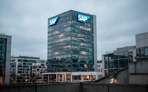 SAP Aktie: Oracle-Effekt und Rückkaufprogramm - Foto: über boerse-global.de