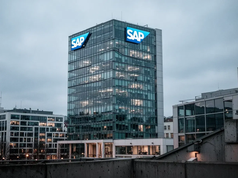 SAP Aktie: Oracle-Effekt und Rückkaufprogramm - Foto: über boerse-global.de