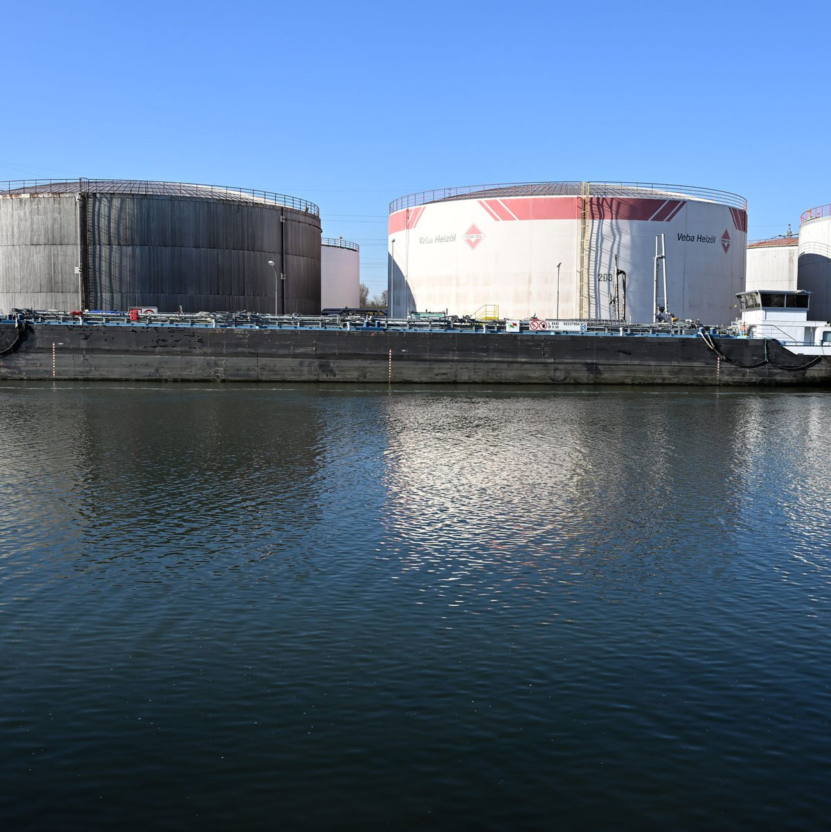 Die G7-Staaten sind prinzipiell offen für die Freigabe von Ölreserven. (Archivbild) - Foto: Federico Gambarini/dpa
