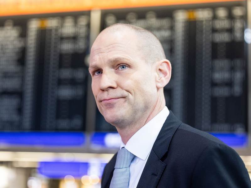 Lufthansa sucht arbeitswillige Crews, um den Streik abzumildern.  - Foto: Lando Hass/dpa