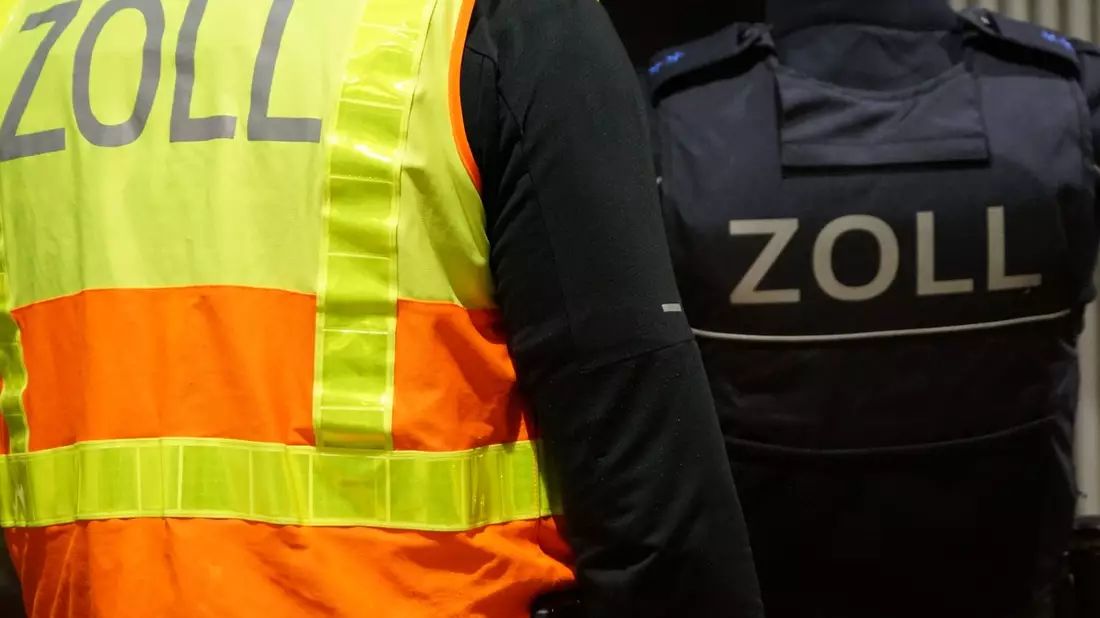 HZA-A: Augsburger Zoll prüft das Baugewerbe / Bundesweite Schwerpunktprüfung - Bild: presseportal.de