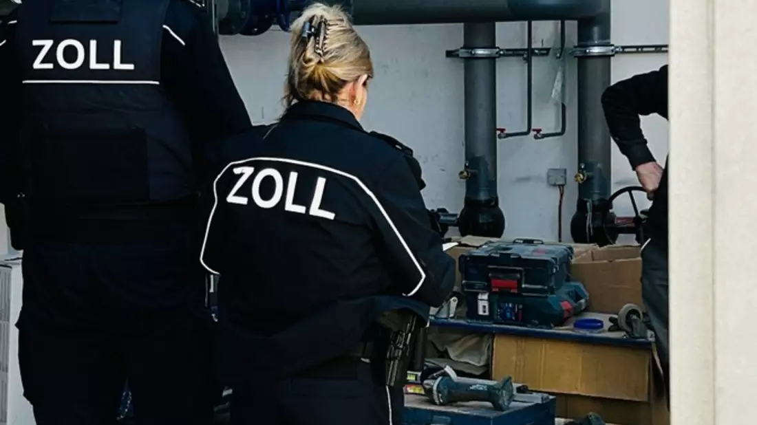 HZA-GI: Zoll nimmt bundesweit Baustellen unter die Lupe - Hauptzollamt Gießen deckt Verstöße in in Nord-, Ost- und Mittelhessen auf - Bild: presseportal.de