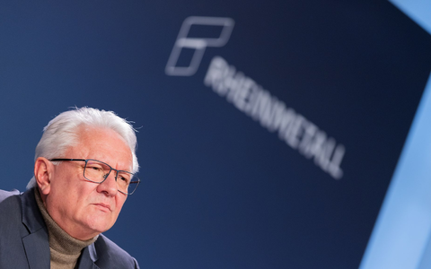 Rheinmetall-Chef Armin Papperger richtet den Blick nach vorn, die Perspektiven sind blendend.  - Foto: Rolf Vennenbernd/dpa
