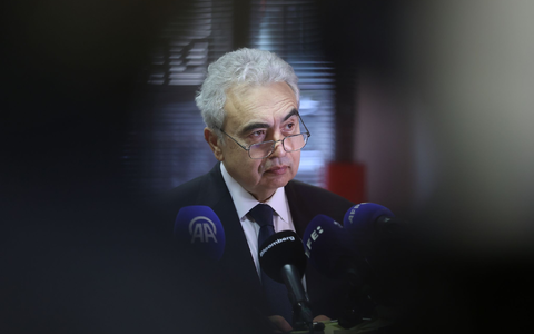 IEA-Chef Fatih Birol hatte eine Sondersitzung zu den wirtschaftlichen Folgen des Iran-Kriegs einberufen. (Archivbild) - Foto: Omar Havana/AP/dpa