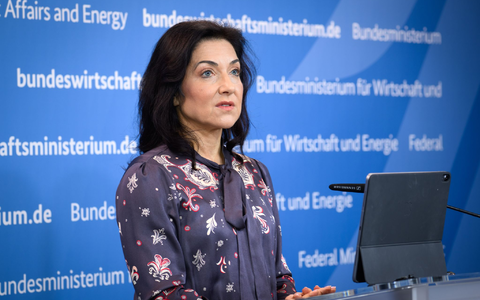 Deutschland hatte bereits angekündigt, Ölreserven freizugeben.  - Foto: Bernd von Jutrczenka/dpa