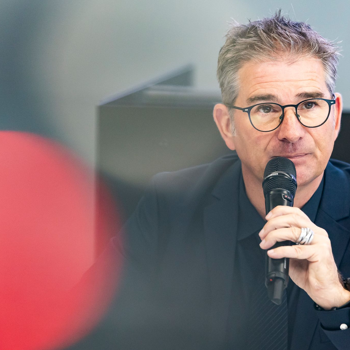 Der Generalstaatsanwalt berichtet von mutmaßlichen psychischen Problemen des Verdächtigen. - Foto: Cyril Zingaro/KEYSTONE/dpa