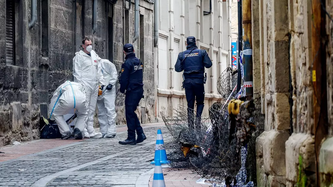 Der Verdächtige stellte sich laut Polizei, als er von der Fahndung erfuhr.  - Bild: Tomás Alonso/EUROPA PRESS/dpa