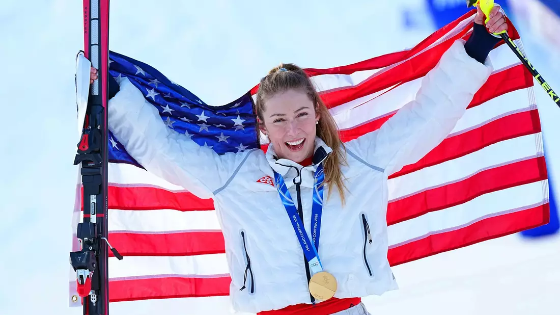 Der erlösende Erfolg: Mikaela Shiffrin holt sich Gold im Slalom bei den Olympischen Winterspielen. (Archivbild) - Bild: Michael Kappeler/dpa