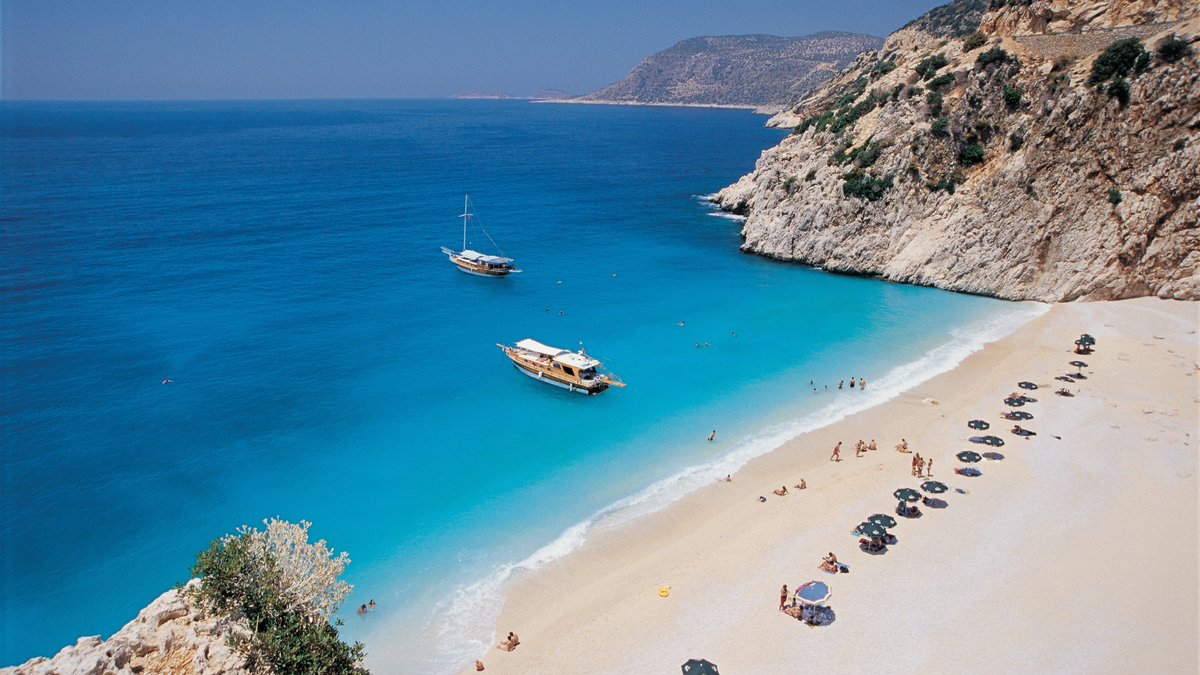 Kaputas? Beach in Antalya - Foto: TGA über pressetext.de