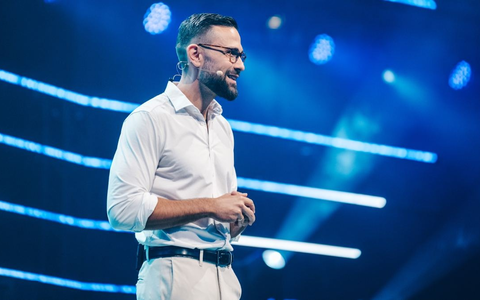 Enis Eisfeld: Warum Kontrolle im Unternehmen nicht durch mehr Arbeit entsteht – sondern durch bessere Systeme - Foto: presseportal.de