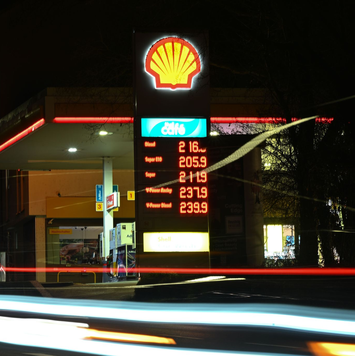 Der Iran-Krieg verteuert Öl und Gas. Die Folgen spüren nicht nur Deutschlands Autofahrer, sondern die gesamte Wirtschaft. (Symbolbild) - Foto: Katharina Kausche/dpa