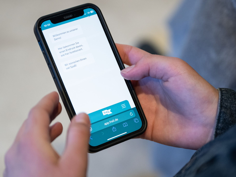Die Aufgaben dauern zwischen drei und vier Minuten. - Foto: Christophe Gateau/dpa