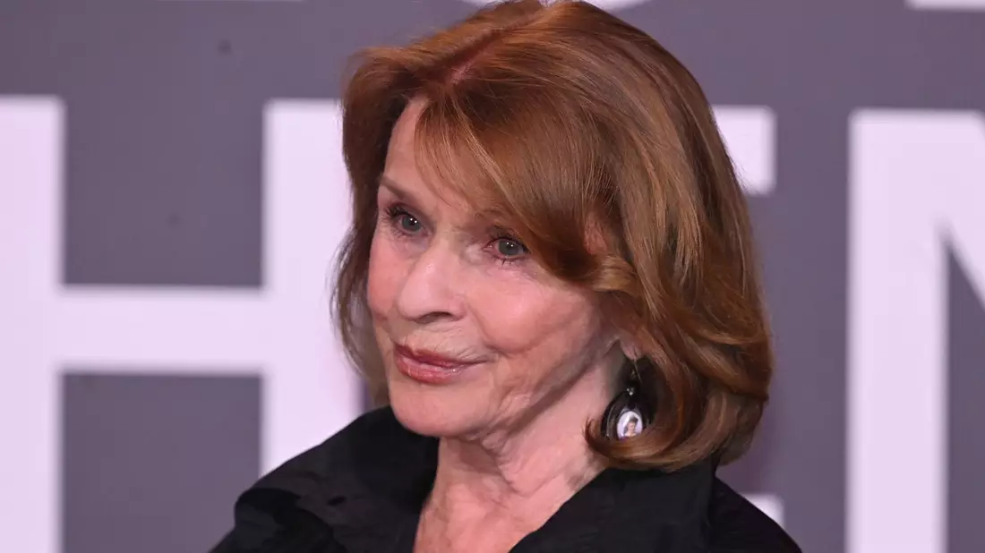 Rund zwei Monate nach ihrem Oberschenkelhalsbruch hat sich Senta Berger wieder gut erholt. (Archivbild)  - Bild: Felix Hörhager/dpa