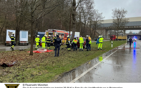 FW-M: Verkehrsunfall mit Todesfolge (Auensiedlung) - Foto: presseportal.de