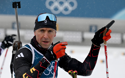 Die Richtung stimmt: Philipp Nawrath steht erneut auf dem Podest. (Archivbild) - Foto: Hendrik Schmidt/dpa