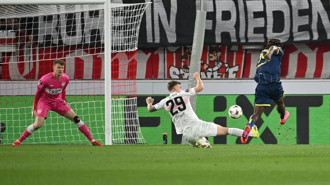 Porto nutzte Fehler in der VfB-Defensive. - Bild: Marijan Murat/dpa