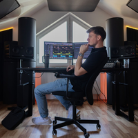 Julian Sommer genießt die Stille der Vulkaneifel. - Foto: Rolf Vennenbernd/dpa