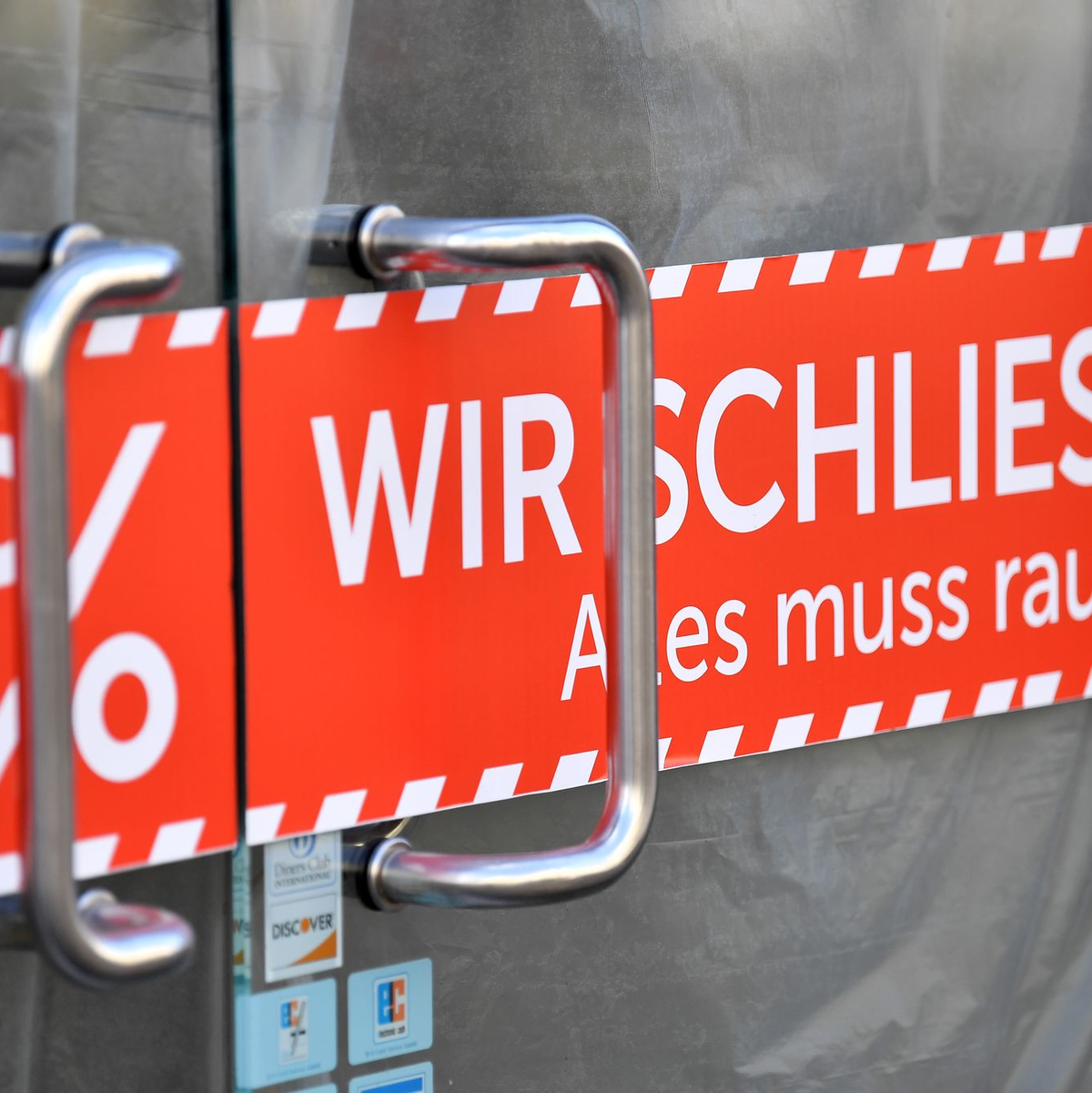 Krisen fordern Tribut: Die Zahl der Firmeninsolvenzen ist hoch (Archivbild) - Foto: Martin Schutt/dpa-Zentralbild/dpa