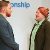 Beziehung ist lernbar: Jonathan Makkonen und Janine Förster von Das Relationship erklären, wie strukturierte Familien- und Paarberatung langfristige Nähe und stabile Partnerschaften ermöglicht - Foto: presseportal.de